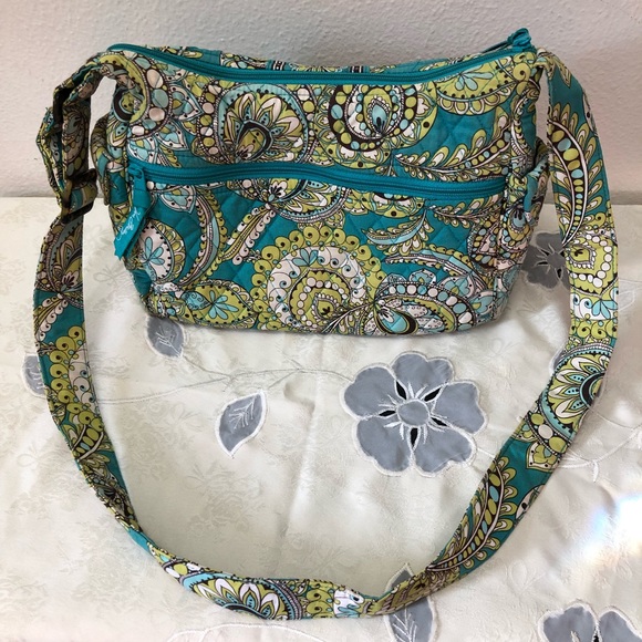 Vera Bradley Women's Small Shoulder Purse Top Zipper Closure - Picture 14 of 14